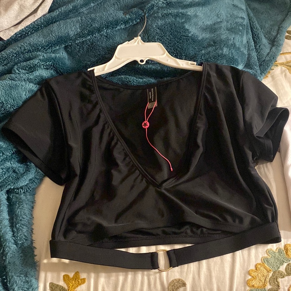 South beach crop top